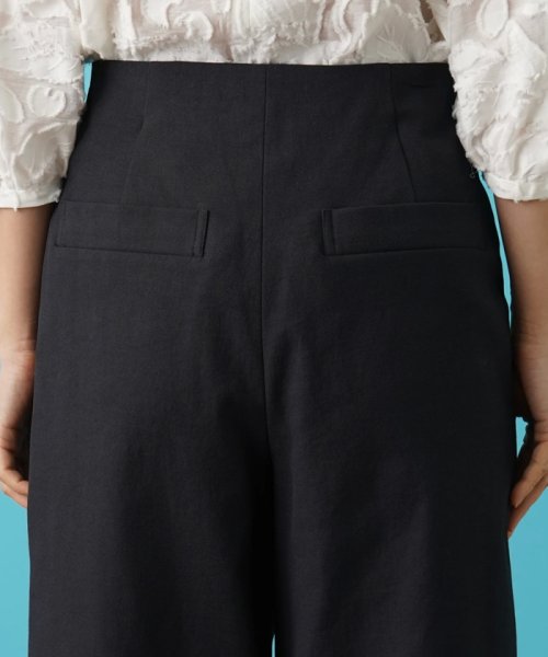 ワイドクロップドパンツ 