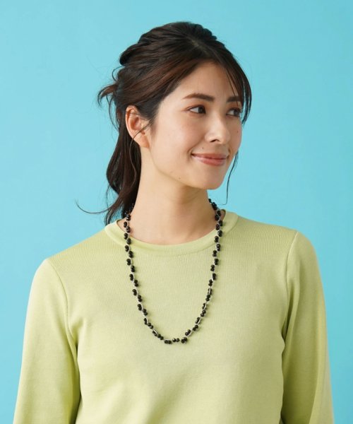 ガラスビーズネックレス 