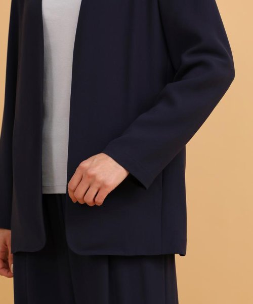 ノーカラージャケット 