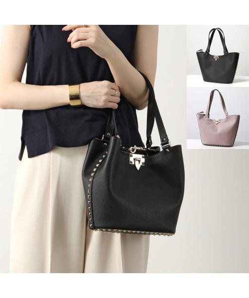 VALENTINO トートバッグ B0N07TAG レザー ロックスタッズ VALENTINO トートバッグ レザー