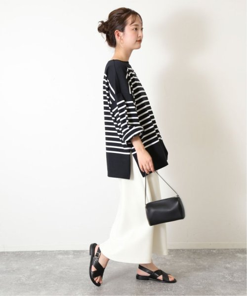 SLOBE クロスバンドサンダル 人気・おすすめ｜使いやすい・旅行におすすめ 品質保証 全国発送 日本国内発送・最短翌日お届け