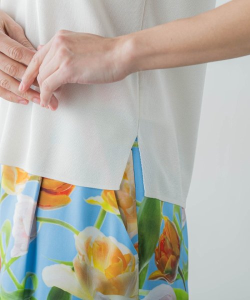 LUCINDAノースリーブニット≪手洗い可能≫ OCQ1498193467(11440円)