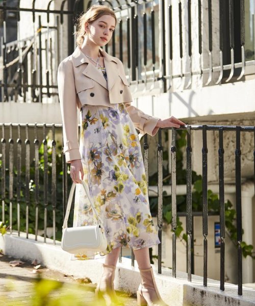 ファンシーフラワーバストギャザーワンピース 