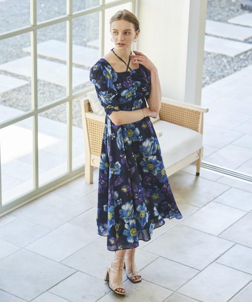 ファンシーフラワーバストギャザーワンピース 