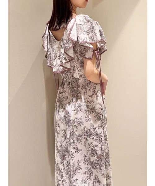 【WEB限定サイズあり】ラッフルボレロパイピングワンピース 予めご了承ください