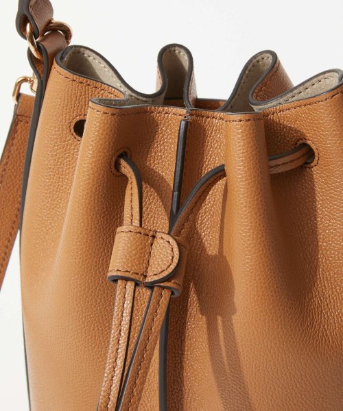 トッズ TODS XBWTSAQ0000 Q8E ショルダーバッグ AMANDA レディース バッグ バケットバッグ レザー マイクロ ハンドバッグ Tタイム LIGHT 長さ また