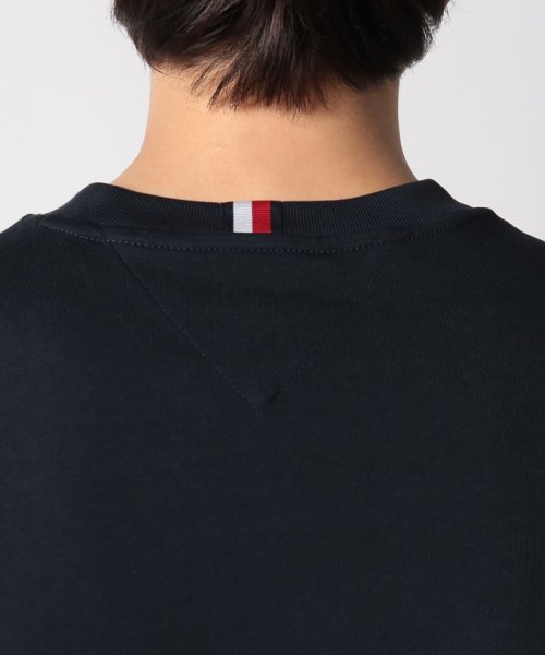 TOMMY HILFIGER(トミーヒルフィガー)/ローレルモノグラムマルチカラーTシャツ/img05