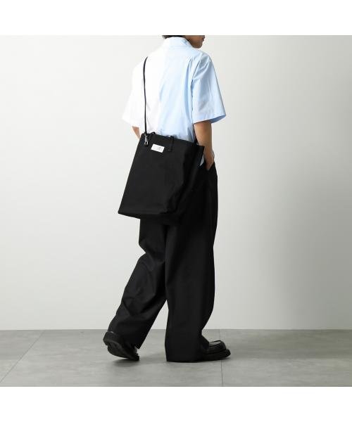 MM6 トートバッグ SB5WC0011 P6415 ラージ キャンバス MM6 トートバッグ SB5WC0011 P6415 ラージ