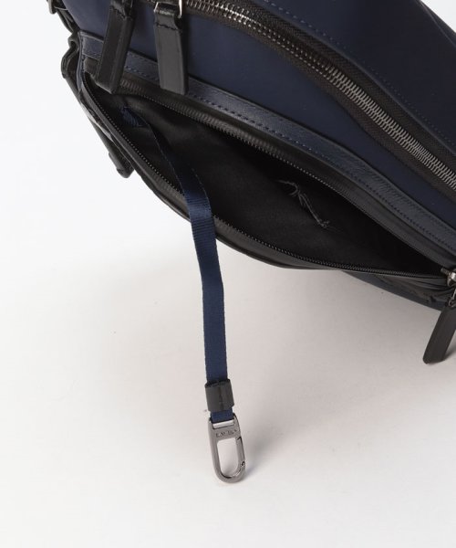 ボディバッグ TUMI Harrison 「グレゴリー」スリング グレゴリー