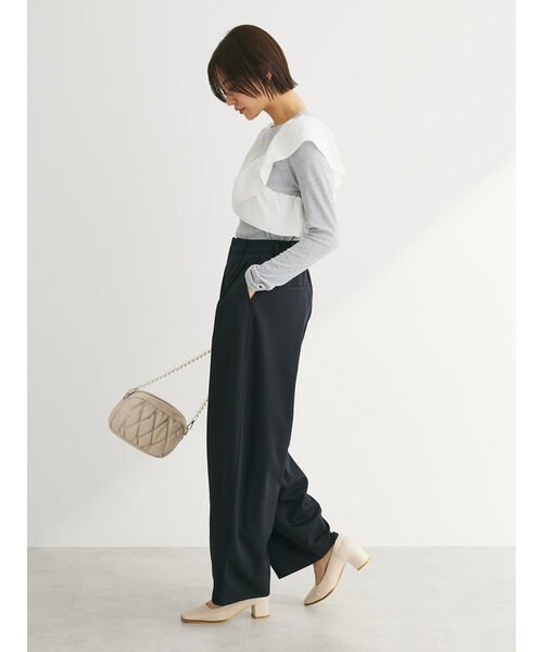  ・ELENCARE DUE カーブパンツ