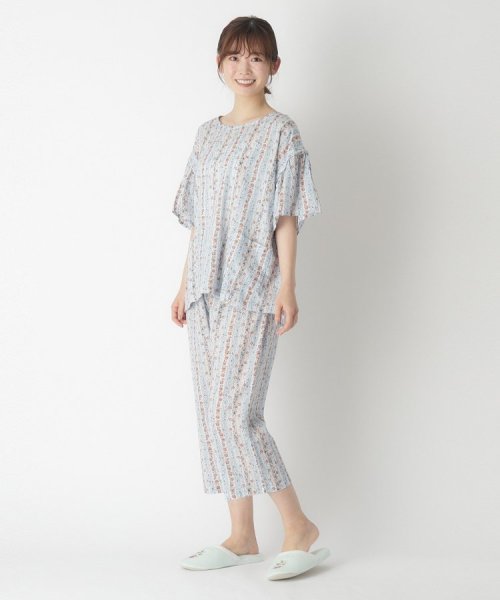  LAURA ASHLEY(ローラアシュレイ)/【一部店舗限定/楊柳生地/上下セット/着回し】エルシング ストライプ柄 リラックスウェア/img03