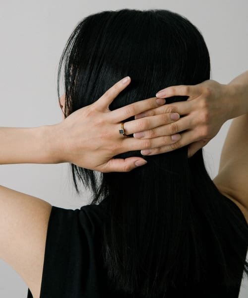 decor『デコール』　石のリング オニキス 商品説明ブラックオニキスの石言葉は「成功」「忍耐」「魔除け」など。お守りの様に身に付けて頂けます。スクエア Y1401109917(10725円)