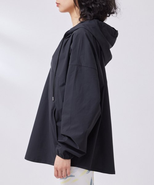 【水陸両用＆吸水速乾＆UV】ラッシュガードフーディ 