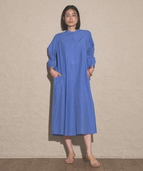 【Audrey and John Wad】インナー付き7分袖フレアワンピース 