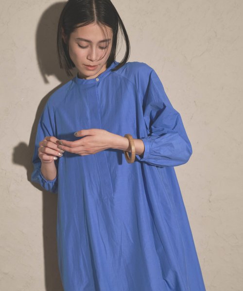 【Audrey and John Wad】インナー付き7分袖フレアワンピース 