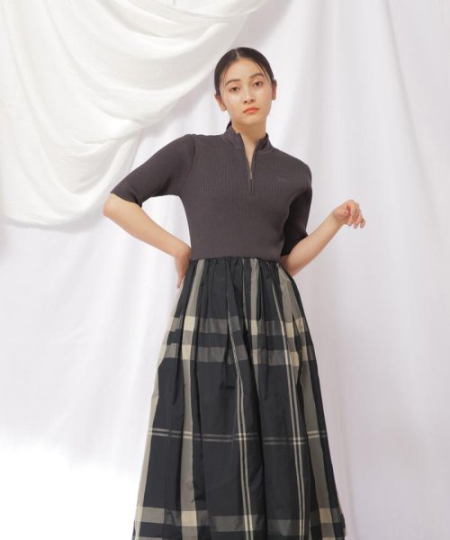 ハーフジップニットドッキングワンピース 予めご了承ください