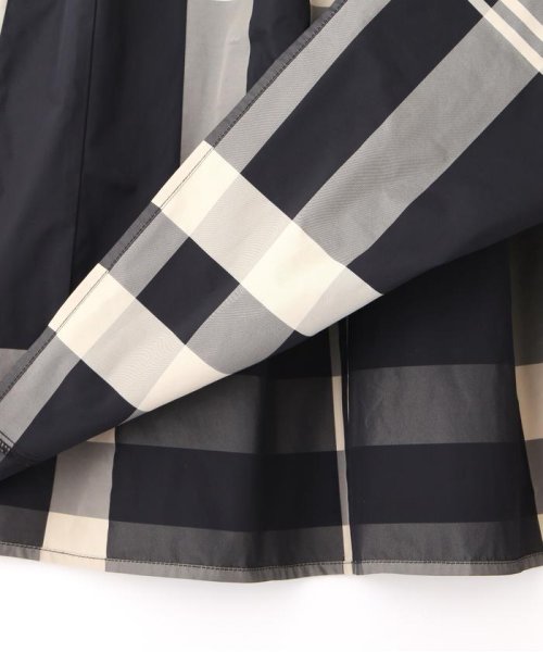 ハーフジップニットドッキングワンピース 予めご了承ください