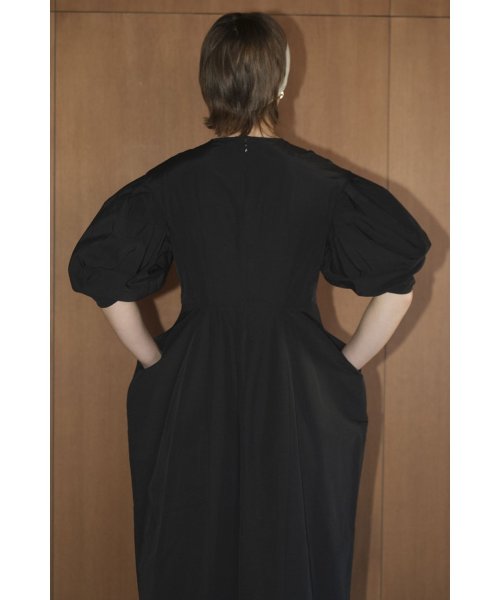 CROSSING GATHER ONEPIECE 