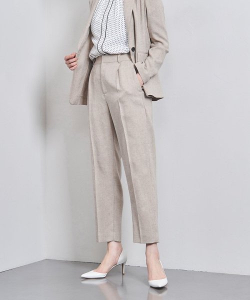 タック テーパード パンツ B82 W57 H84 着用サイズ：M