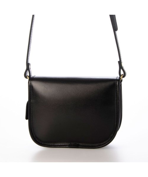 レザーショルダーバッグ ing