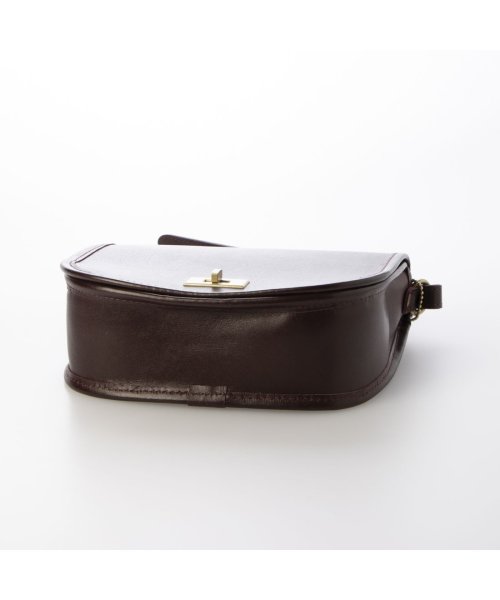 レザーショルダーバッグ ing