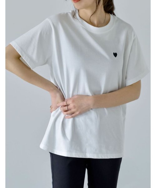 Re:EDIT(リエディ)/[2024SS COLLECTION]ハートワンポイント刺繍Tシャツ/img08