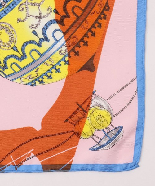 【manipuri/マニプリ】シルクプリントスカーフ65（コラージュバルーンヒストリー） 