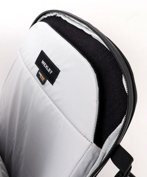 【WEXLEY/ウェクスレイ】ACE CORDURA BALLISTIC MFT200 バックパック x1 WEXLEY/ウェクスレイ ACE MGlockマグネットバックル付き