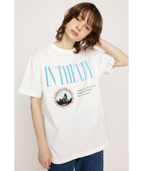 SLY(スライ)/IN THE CITY LOOSE Tシャツ/img02