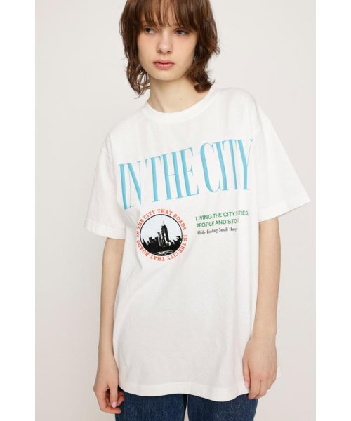 SLY(スライ)/IN THE CITY LOOSE Tシャツ/img03