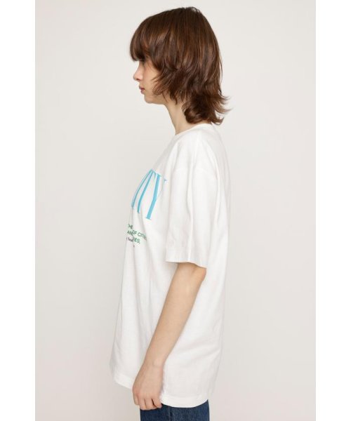 SLY(スライ)/IN THE CITY LOOSE Tシャツ/img05