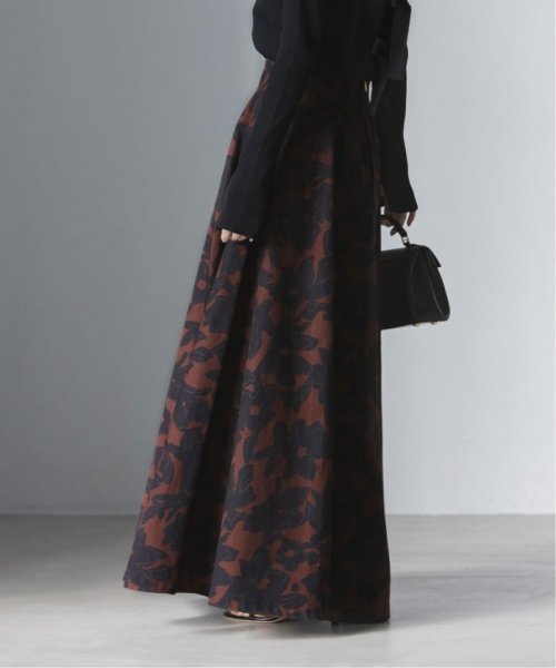 アルチザンフラワープリントフレアスカート 