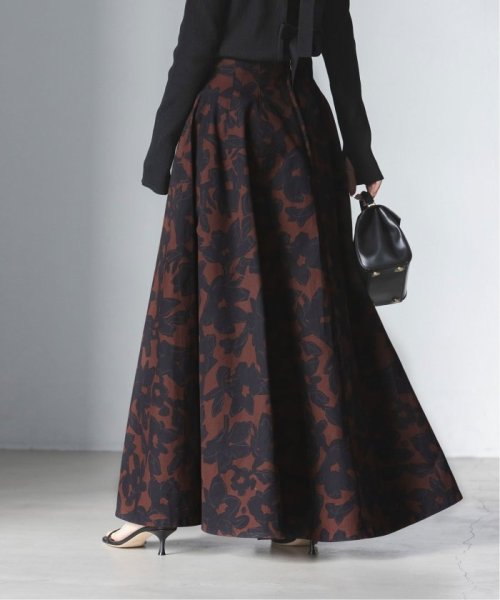 アルチザンフラワープリントフレアスカート 