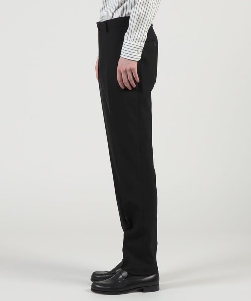 Super130sウール ノープリーツスリムスラックス DRAGO トゥモローランド