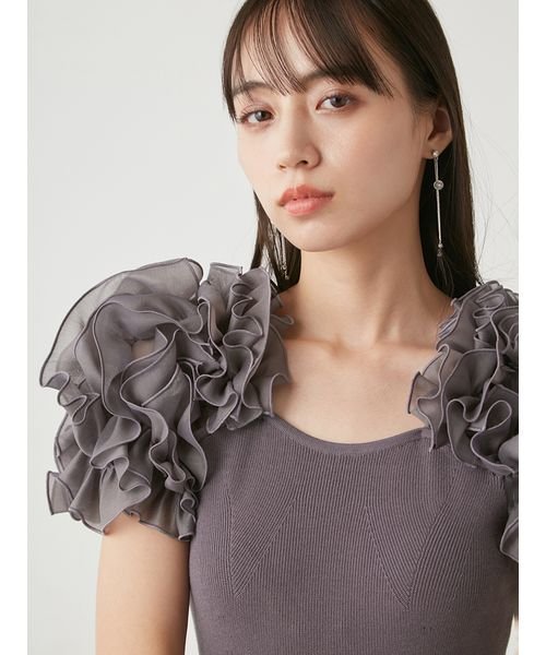 イントリケートフリルコンビニットワンピース 予めご了承ください