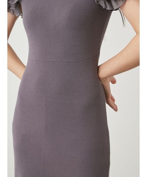 イントリケートフリルコンビニットワンピース 予めご了承ください