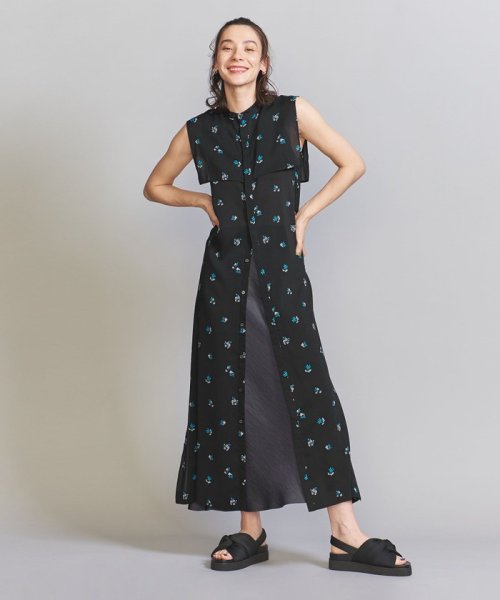 【WEB限定】ソリッド＆フラワー ケープノースリーブワンピース B80 W56 H85