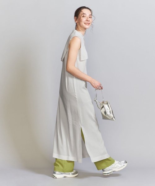 【WEB限定】ソリッド＆フラワー ケープノースリーブワンピース B80 W56 H85