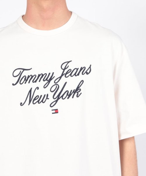 TOMMY JEANS(トミージーンズ)/オーバーサイズラグジュアリーセリフTシャツ/img23