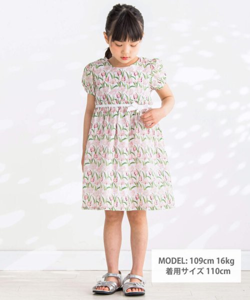 BeBe Petits Pois Vert(ベベ プチ ポワ ヴェール)/ウエストリボン花柄ワンピース(95~150cm)/img01