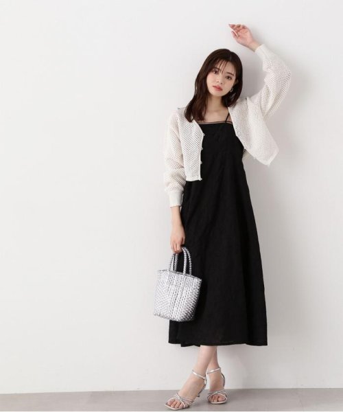 コードエンブロイダリーワンピース 