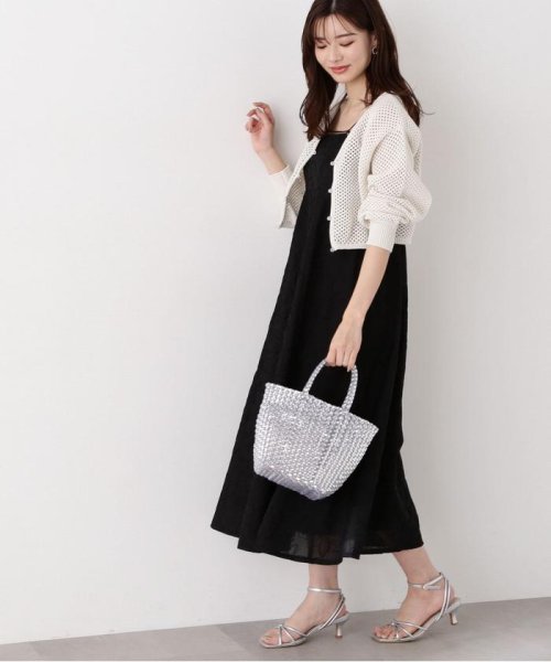 コードエンブロイダリーワンピース 