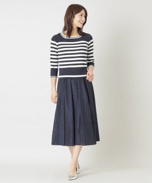 TO BE CHIC(L SIZE)(トゥービーシック Lサイズ)/【L】レーヨンナイロンボーダースクエアネック ニットプルオーバー/img03