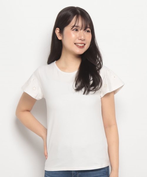 BENETTON (women)(ベネトン（レディース）)/花柄刺繍フレンチスリーブクルーネックTシャツ・カットソー/img20