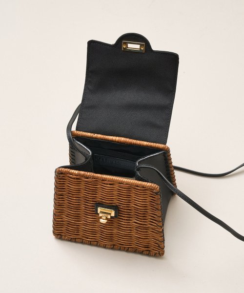 【BAGMATI】レザーコンビミニショルダーバッグ 