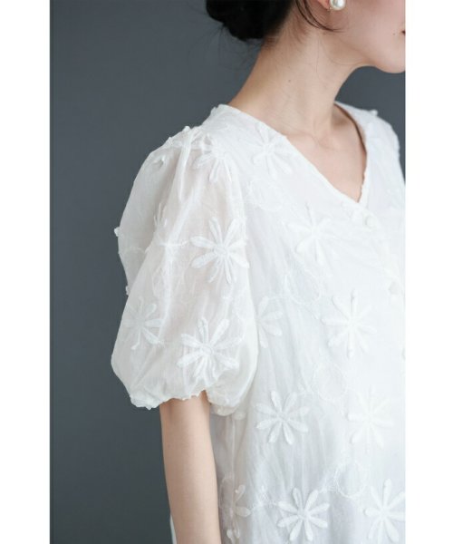 CAWAII(カワイイ)/白花浮かぶフレア裾ミディアムワンピース/img15