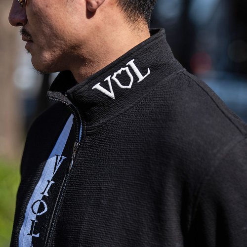 VIOLA(ヴィオラ)/VIOLA ジャガードロゴプリント入りフルジップ長袖ジャケット/img08