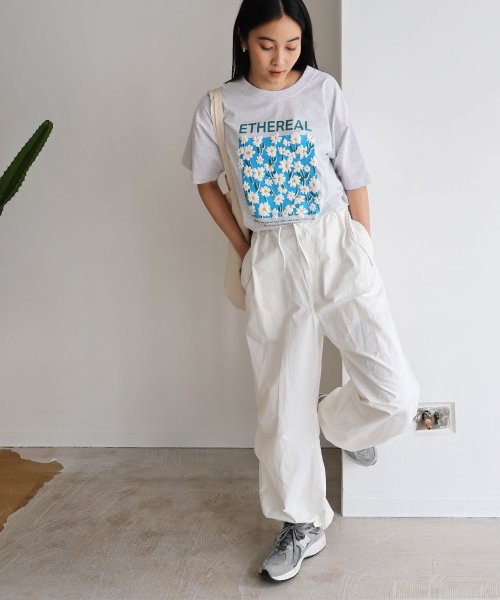 ANME(アンメ)/フラワープリント 半袖 Tシャツ/img12