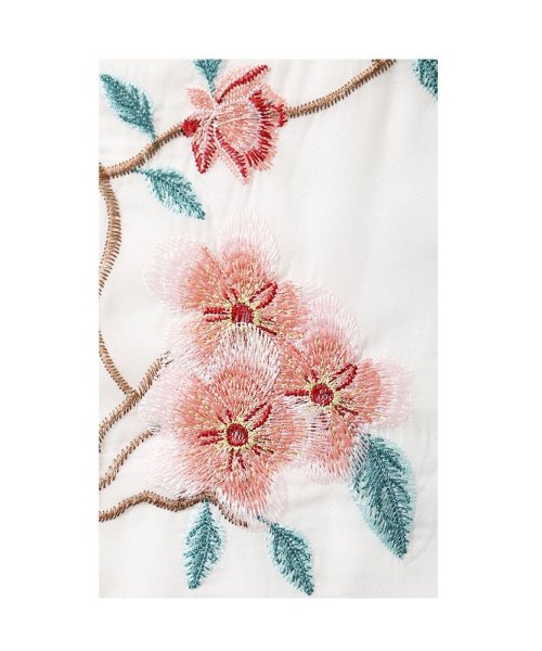 Sawa a la mode(サワアラモード)/レディース 大人 上品 シフォンに咲く花刺繍のシャツブラウス/img01