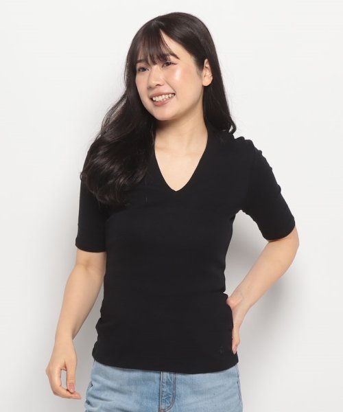 BENETTON (women)(ベネトン（レディース）)/ロゴ刺繍入りVネック5分袖Tシャツ・カットソー/img04